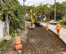 Pavimentação em concreto já ocupa quase toda a extensão da Avenida Conde Matarazzo e da Rua Engenheiro Luís Augusto