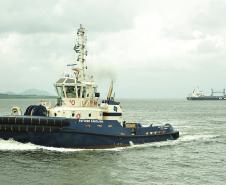 Maiores rebocadores do Brasil começam a operar no Porto de Paranaguá