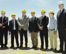 Ministro assina ordem de serviço para início da dragagem em Paranaguá 