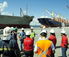 Porto de Paranaguá faz simulado para prevenção de acidentes