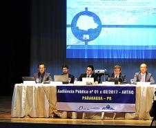 
A Agência Nacional de Transportes Aquaviários (ANTAQ) promoveu nesta terça-feira (07), em Paranaguá, uma audiência pública para apresentar os projetos técnicos e obter sugestões voltadas às licitações de arrendamentos de novos terminais portuários para movimentação de papel e celulose e terminal portuário de veículos, no Porto Organizado de Paranaguá.