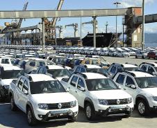 Porto de Paranaguá amplia área para movimentação de cargas especiais