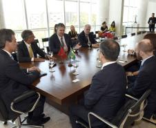 Richa recebe grupo chinês que adquiriu terminal de contêineres
