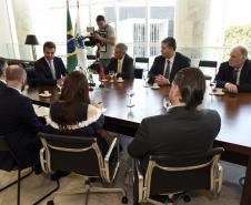 Richa recebe grupo chinês que adquiriu terminal de contêineres