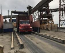 Novo scanner garante segurança em 100% das cargas que passam pelo Porto de Paranaguá