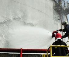 Simulado atesta capacidade do Porto de Paranaguá para atender emergências em terminais de inflamáveis