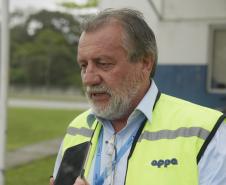 A Administração dos Portos de Paranaguá e Antonina (APPA), pensando na saúde e bem-estar dos caminhoneiros, instalou duas academias ao ar livre no Pátio de Triagem de Caminhões de Paranaguá, nesta terça-feira (17).