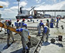 Portos do Paraná têm recorde de investimentos e obras