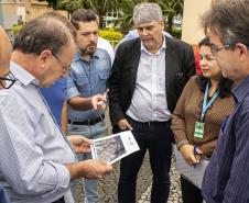 Os Portos do Paraná farão convênio com o Município de Paranaguá para recuperar as vias do entorno do Santuário Estadual de Nossa Senhora do Rocio. A obra visa melhorar o acesso da comunidade local, dos visitantes e peregrinos. O anúncio foi feito nesta terça-feira (27), no salão paroquial do Santuário. 