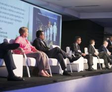 Portos do Paraná apresentam soluções para agronegócio brasileiro