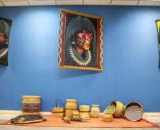Porto de Paranaguá recebe exposição de artesanato indígena