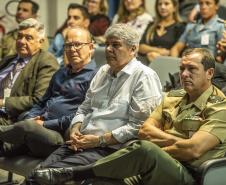 Civis e militares recebidos pela diretoria são alunos do Curso de Logística e Mobilização Nacional. O objetivo da visita foi reunir informações para os trabalhos acadêmicos do grupo 