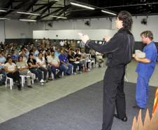 As palestras estão sendo ministradas no Armazém 5 do Ogmo, das 9h às 10h30. 
A XI SIPATP é promovida em parceria com a Andali, AGTL, Centrosul, Coamo, Fortesolo, Harbor, Interalli, Multitrans, Pasa, PFT, Rocha, Sadia,  Serra do Mar, Sul Terminais e TCP. 
