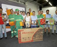As palestras estão sendo ministradas no Armazém 5 do Ogmo, das 9h às 10h30. 
A XI SIPATP é promovida em parceria com a Andali, AGTL, Centrosul, Coamo, Fortesolo, Harbor, Interalli, Multitrans, Pasa, PFT, Rocha, Sadia,  Serra do Mar, Sul Terminais e TCP. 
