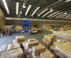 A Agência Nacional de Vigilância Sanitária (ANVISA) acaba de conceder o Certificado de Boas Práticas de Armazenagem para o armazém 3B do Porto de Paranaguá. O local, utilizado para armazenamento de carga geral, poderá receber a partir de agora alimentos e derivados. 