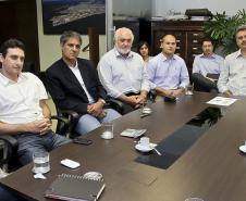 A Administração dos Portos de Paranaguá e Antonina (Appa) recebeu representantes dos Ministérios Públicos Federal e Estadual para uma reunião. O encontro foi articulado pela secretária estadual de Justiça, Cidadania e Direitos Humanos, Maria Tereza Uille Gomes.