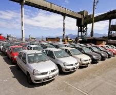 O aumento na exportação de veículos paranaense segue na contramão da tendência nacional. Dados do Ministério de Desenvolvimento Indústria e Comércio (MDIC) mostra que, no primeiro semestre de 2011, o Brasil exportou 250 mil veículos. Este ano, no mesmo período, foram 228 mil unidades, o que representou queda de 9% nas exportações. 