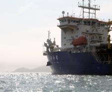 A partir desta semana, a Administração dos Portos de Paranaguá e Antonina (Appa) coloca em prática a segunda etapa do Plano de Comunicação da dragagem de manutenção dos pontos críticos do Canal da Galheta. Além de apresentar os resultados da análise ambiental que antecedeu o trabalho, durante as reuniões as equipes ainda elaboram o Diagnóstico Socioambiental Participativo. Este faz parte do Programa de Educação Ambiental.