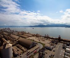 Como mostram os dados do MDIC, em 2012 a exportação do milho pelo Porto de Paranaguá gerou receita de mais de US$ 602,5 milhões. Esse total é 32% maior que o de 2011, quando a exportação do produto gerou pouco mais de US$ 454 milhões.