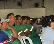 ´Aberta nesta segunda-feira (20), a 12ª SIPATP realiza palestras todas as manhã, das 9h às 11h, no Armazém 5C, no ponto de chamada da Estiva, no Porto de Paranaguá. A palestra de abertura, “Segurança no trabalho e uso de EPIs”, foi com o Bruno Mangolin Barbosa, professor do curso de Técnico em Segurança do Senai/ SESI. Ele tratou, principalmente, sobre os equipamentos de proteção auditiva e respiratória.