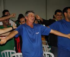 Durante o primeiro dia do evento, além de assistir à palestra, os trabalhadores fizeram ginástica laboral e concorreram a brindes oferecidos com o apoio de empresas que atuam nas atividades portuárias. A 12ª SIPATP vai até a próxima sexta-feira (29). O tema, este ano, é “No trabalho, no trajeto ou no lar, segurança em primeiro lugar!”. 