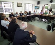 No Porto de Antonina, a comitiva visitou os terminais Barão de Teffé e Ponta do Félix.