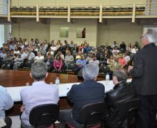 O objetivo do programa Porto no Campo é informar agricultores e empresários do interior sobre os projetos de melhoria e expansão dos portos. A prévia do projeto foi feita na última semana, durante reunião organizada pela Secretaria de Agricultura, em Pato Branco.