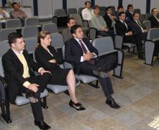 Juízes do Trabalho de Paranaguá conheceram a proposta que visa transformar a Appa numa empresa Pública. Modelo ainda passará pela análise do Governador e depois passará pela Assembléia Legislativa.