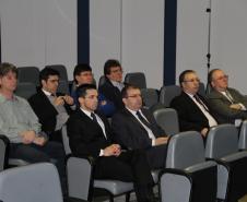 Juízes do Trabalho de Paranaguá conheceram a proposta que visa transformar a Appa numa empresa Pública. Modelo ainda passará pela análise do Governador e depois passará pela Assembléia Legislativa.