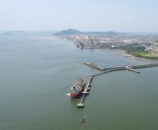 Exportações de soja, milho e farelo de soja estão levemente superiores às registradas no ano passado. Se considerados isoladamente, o grão de soja apresentou maior alta: 17% em relação a 2012.
