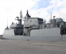 Para comemorar o Dia do Marinheiro, celebrado nesta sexta-feira (13), a Corveta Barroso, da Marinha do Brasil, estará aberta à visitação pública nos dias 14 e 15 de dezembro, das 14 horas até o pôr do sol (por volta das 20 horas), sendo os visitantes convidados a participarem do cerimonial à Bandeira Nacional. O acesso do público será pelo Portão Principal do Porto de Paranaguá. 