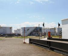 Seis anos após ter sido inaugurado, terminal poderá finalmente operar cargas. Todas as normas e exigências dos órgãos reguladores foram cumpridas pela atual administração dos portos