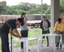 A Administração dos Portos de Paranaguá e Antonina (Appa) realizou, nesta terça-feira (15), mais uma edição do Porto em Ação. A ação integrada tem o objetivo de promover uma feira de informações e serviços aos caminhoneiros, dando enfoque principalmente para as regras do carga online e a importância do caminhoneiro para manter a cidade de Paranaguá mais limpa. 