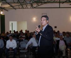 O secretário de estado da infraestrutura e logística do Paraná, José Richa Filho, e o superintendente dos portos de Paranaguá e Antonina, Luiz Henrique Dividino, participaram ontem, em Cornélio Procópio, de mais uma edição do Porto no Campo. 