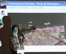 O superintendente dos portos de Paranaguá e Antonina, Luiz Henrique Dividino, participou ontem, em Cornélio Procópio, de mais uma edição do Porto no Campo. 