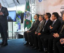  O superintendente da Appa, Luiz Henrique Dividino, afirmou que a intervenção federal prejudica os portos do Paraná, que há mais de 20 anos também não recebem investimentos da União. Ele explicou que a nova lei dos portos (12.815/13) retirou da Appa os processos de concessão de áreas para implantação de novos terminais portuários.
