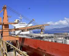 Desempenho no Corredor de Exportação têm ajudado a aquecer o mercado, garantindo melhores preços ao produto exportado pelos terminais paranaenses