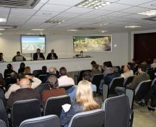Além de conhecerem as projeções dos futuros complexo de turismo, área de convivência e lazer, e outros empreendimentos do Porto, os participantes receberam o edital de chamamento público e puderam tirar dúvidas sobre os trâmites que se seguem a essa audiência.