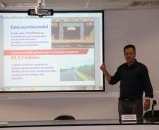 Ubirajara Feyh Martins apresentou uma solução para ser implantada nos caminhões que transportam os grãos até o Porto: um revestimento para a caçamba, que impede que os grãos caiam. 