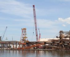 Com lanças nessas proporções, os novos shiploaders terão maior alcance sobre o porão do navio, bem como maior altura acima do piso do cais, possibilitando melhor operacionalidade
para navios maiores.