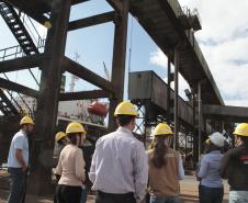 Porto de Paranaguá promove oficina sobre resíduos e controle de zoonoses