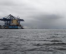 Apesar do triplo da chuva no bimestre, Paranaguá aumenta em 9,9% escoamento de grãos
