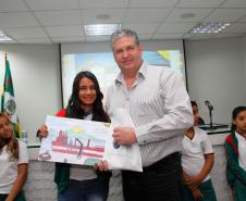 Projeto Porto Escola premia alunos e será ampliado em 2016