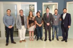 Ele conheceu um pouco mais sobre a estrutura dos portos paranaenses. De janeiro a outubro, este ano, foi quase 1,2 milhão de toneladas de cargas movimentadas pelos terminais do Paraná, com essa origem ou destino. 