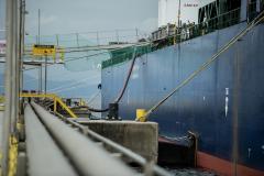 O resultado é do mês de janeiro e se refere à exportação e importação. No total, Paranaguá e Antonina movimentaram 3,44 milhões de toneladas com destaque no embarque de açúcar em saca, contêineres, óleo vegetal e derivados de petróleo. 