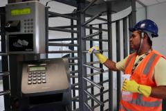 A higienização das mãos foi um dos pontos mais destacados na atividade, que foi realizada em parceria com a Anvisa. Participaram 100 trabalhadores que atuam na área portuária.