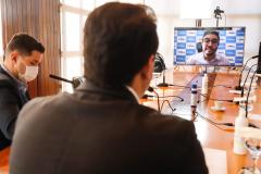 Plano foi apresentado ao governador Carlos Massa Ratinho nesta quarta-feira (22). Projeto é da empresa Terminal de Contêineres de Paranaguá e deve gerar 10 mil empregos no Litoral. Iniciativa contribui para que o Paraná se torne o principal hub logístico da América do Sul. 