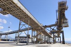 Obra foi inaugurada pelo governador Ratinho Junior. Investimentos da Portos do Paraná somam R$ 201,7 milhões. Também foi assinada a contratação das obras de derrocagem, para aumentar a profundidade do calado, e a autorização para investimentos que irão para ampliar a exportação de açúcar. 