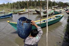 Empresa Portos do Paraná promove ações de comunicação e valorização da atividade, aproveitando o aumento no número de veranistas nas praias. A atividade garante renda a cerca de 6 mil famílias no litoral paranaense.