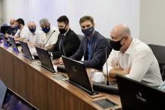 Referência nacional, Portos do Paraná recebe equipe da Codesa